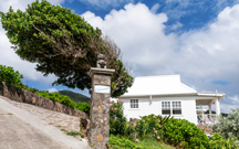 Calmando House
Bequia